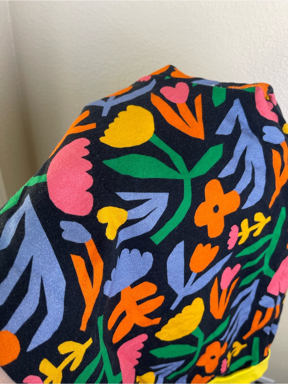 Wild & Pree Winter Garden Midnight 100% Cotton Sweatshirt Floral Colorful Sz XL - Picture 14 of 14